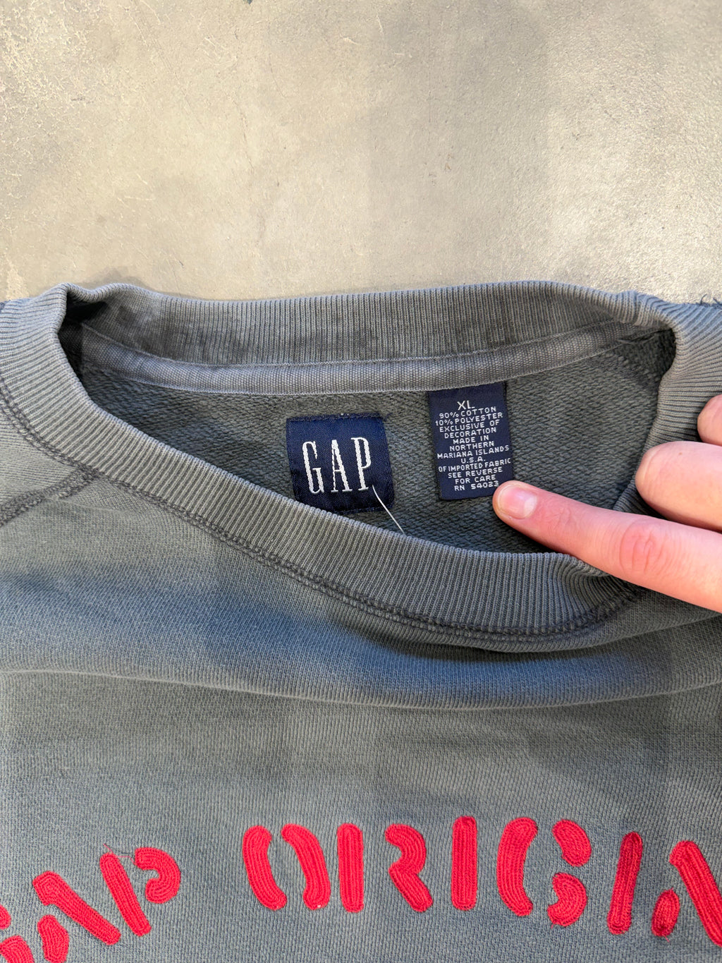 Vintage 90s GAP Grey Sweatshirt